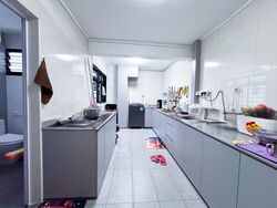 Blk 227 Jurong East Street 21 (Jurong East), HDB 5 Rooms #553575451